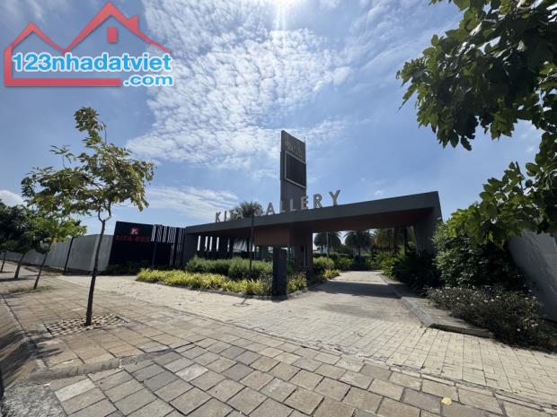 Bán nhà MẶT TIỀN VÕ VĂN KIỆT 12x30M ngay WHITE PALACE. Nhỉnh 30 tỷ