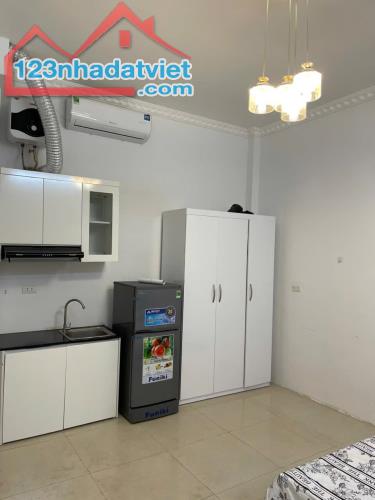 🏡 BÁN TÒA DÒNG TIỀN PHỐ THÁI HÀ – THU 45TR/TH - 61M² – 9 PHÒNG - GIÁ 12.5 TỶ - 3