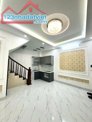 ĐỐNG ĐA - 4 TẦNG 25M2 4 NGỦ 5 tỷ