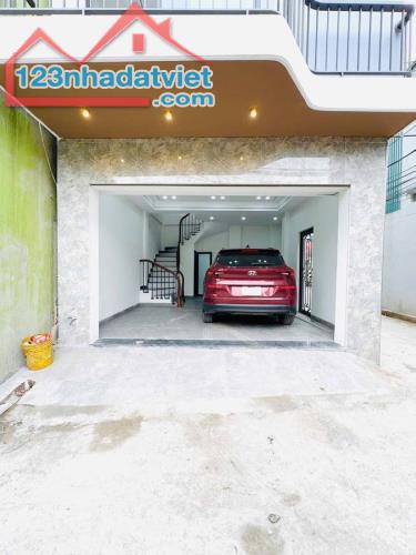 Cực hiếm. Bán nhà mới lô góc Bát Khối Long Biên 34m 6T MT5m 6.45 tỷ ô tô vào nhà