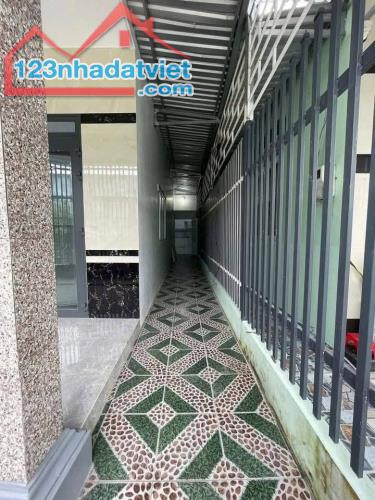 Bán nhanh căn nhà cấp 4 đang cho thuê ở Tân Thới Nhì Hóc Môn dt 89m2, 720 TRIỆU, SHR - 4