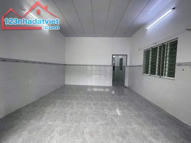 Bán nhanh căn nhà cấp 4 đang cho thuê ở Tân Thới Nhì Hóc Môn dt 89m2, 720 TRIỆU, SHR - 5