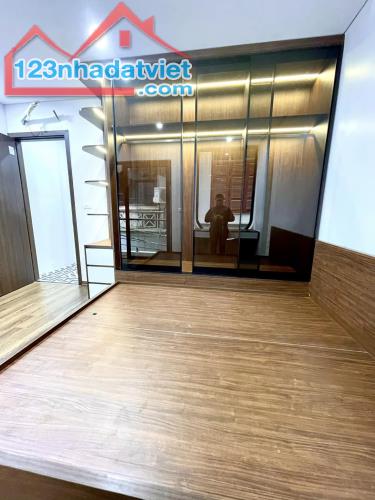 🔥GẤP BÁN NHÀ GIẢI PHÓNG 45M, 5T, MT 4,6M, 7 NGỦ, CỰC GẦN PHỐ, NỘI THẤT VIP, 8 TỶ 8 - 1