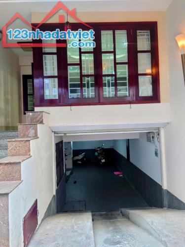 PHÚ NHUẬN MẶT TIỀN HOA LAN 50M2 5TẦNG HẦM ĐỂ XH KD SẦM UẤT CHỈ 20TỶ TL