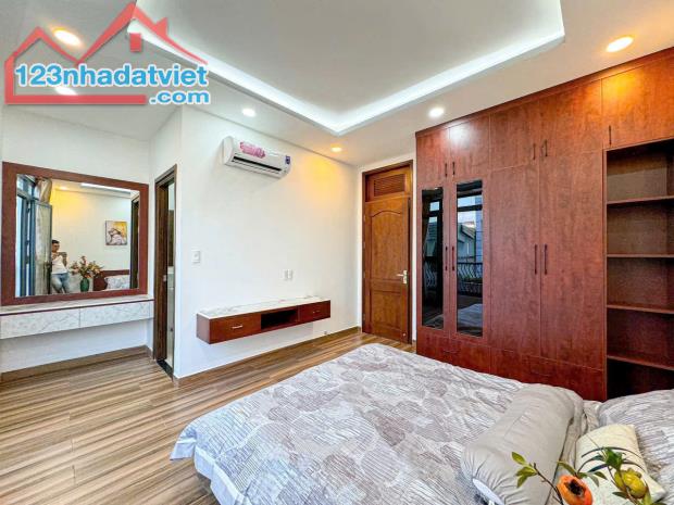 Nhà cách The Golbal City 300m, Đỗ Xuân Hợp, Dòng Tiền 28tr/Tháng, chỉ 8,3 tỷ SHR - 2
