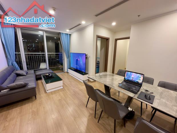 (Tin thật 100%) CH 73m2 x 2PN có lốt ô tô tại Vinhomes Gardenia - Ban công hướng Nam -