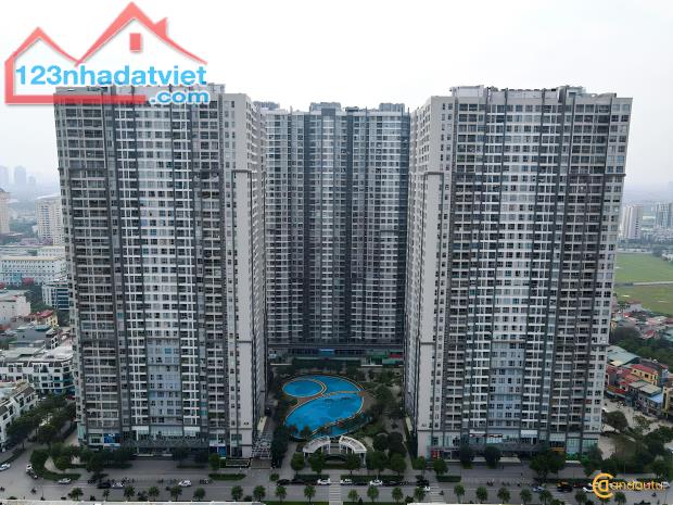 (Tin thật 100%) CH 73m2 x 2PN có lốt ô tô tại Vinhomes Gardenia - Ban công hướng Nam - - 4