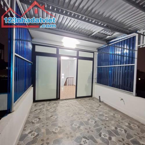 🏡 BÁN NHÀ ĐẸP – 6 TẦNG THANG MÁY – KINH DOANH ĐỈNH – GẦN HỒ ĐỀN LỪ – HOÀNG MAI – CHỈ 8.6 - 3