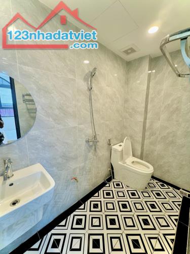 BÁN NHÀ 5 TẦNG NỘI THẤT ĐẸP, MẶT TIỀN RỘNG, LÔ GÓC HAI MẶT NGÕ THÔNG, TT QUẬN HAI BÀ TRƯNG - 5