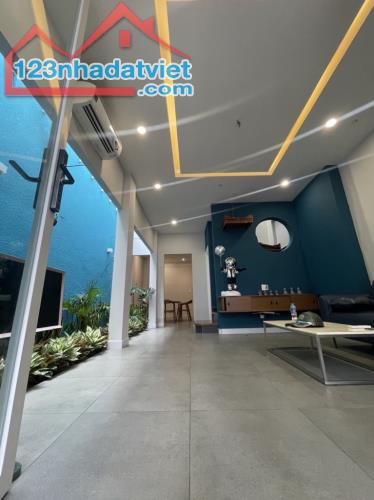 BÁN NHÀ HXH CỐNG LỠ, Tân Bình 2 tầng 70m2 (5x14). Nhà đẹp ở ngay. Giá chỉ 6,6 tỷ - 1
