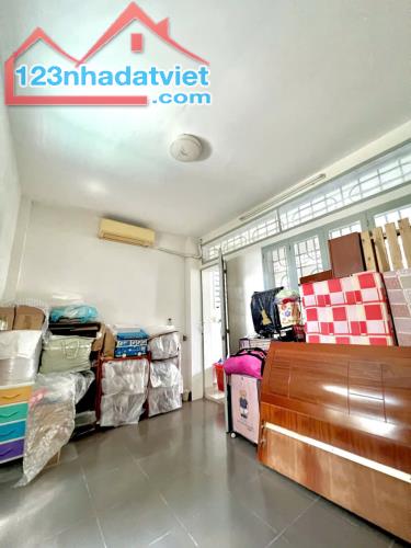 Nhà 3 tầng, hẻm xe hơi thông, cạnh hồ bơi Tây Thạnh, 5.7 tỷ - 3