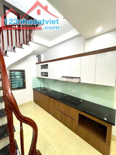 Bán nhanh nhà 4 tầng tại Biên Giang – 42m², giá 3,35 tỷ