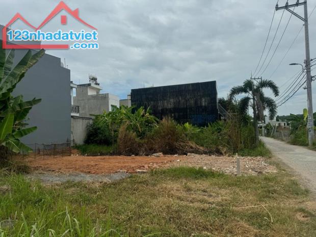 VỊ TRÍ ĐẮC ĐỊA - THÔNG SỐ VÀNG - GẦN VINHOMES Q9 - 97m2. HƠN 4 TỶ. TL. - 1