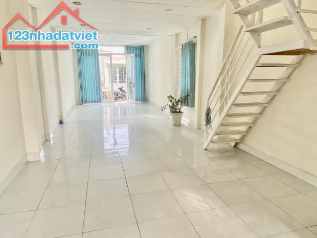 BÁN NHÀ HẺM XE TẢI --70M2--2 TẦNG --TÂY LÂN BÌNH TÂN - 1