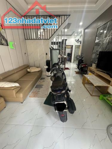 Bán nhà hẻm 205 Tân Hòa Đông Quận 6 - 48m2 - 1