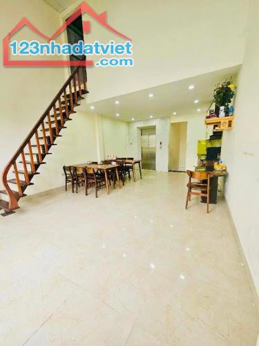 Nhà Đẹp Gần Đường Ô Tô Trương Định, Hai Bà Trưng 72m, 6 tầng, mt 5.7m, giá 13.2 tỷ.