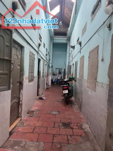 Siêu phẩm dòng tiền, 100m2, 6 phòng, thu nhập 72 triệu, Thuận An chỉ 2,5 tỷ TL.