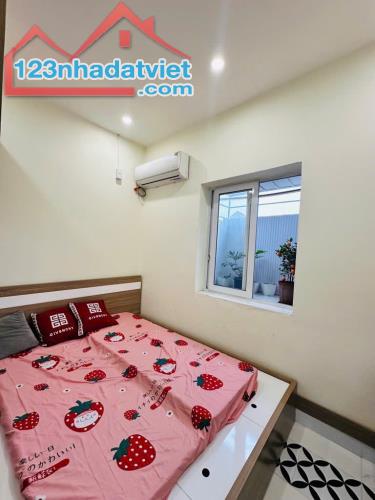 Bán căn TT ngay ngã tư Bạch Mai-Lê Thanh Nghị, Nhỉnh 1,5 tỷ, 30m2,sổ vaybank tẹt ga,1 ngủ. - 1
