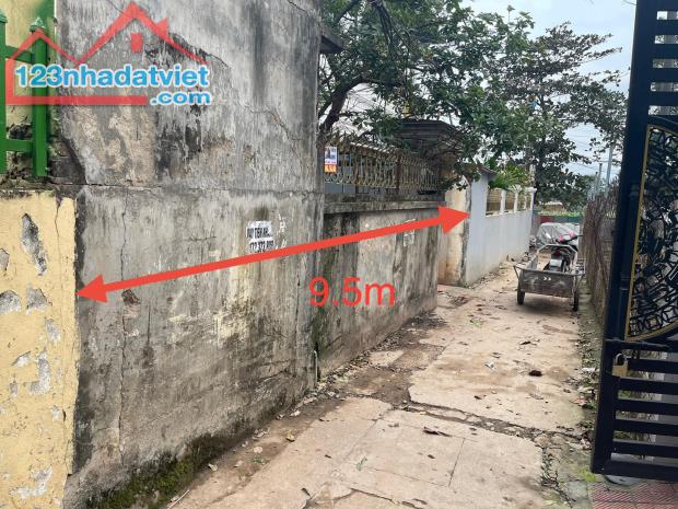 Bán đất Đại Lan - Duyên Hà, 184m2, giá 9.75 tỷ, mặt ngõ thông. Lh 0888229559 - 2