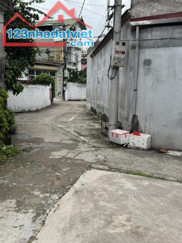 BÁN ĐẤT TẶNG NHÀ DI TRẠCH 4.6x tỷ - ĐƯỜNG NÔNG, NGÕ THOÁNG, GIÁ ĐẸP, GẦN CHỢ - 2
