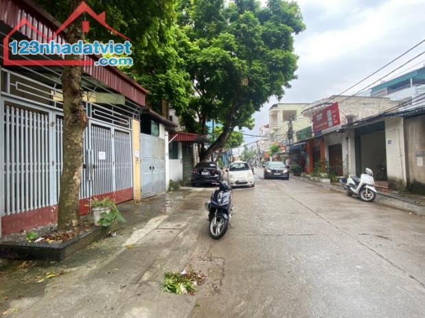 Bán Đất Cổ Linh, Long Biên, Vỉa Hè, Ô Tô Tránh, Kinh Doanh, 90m2, MT5m, 13.8 tỷ - 2