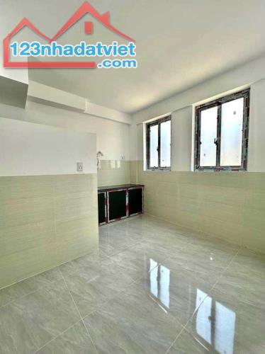 Bán CHDV HXH Gò Vấp, 5 tầng, ngang khủng 8.5m dài 15.5m nở hậu, 33 phòng, SHR, chỉ 1x tỷ - 5