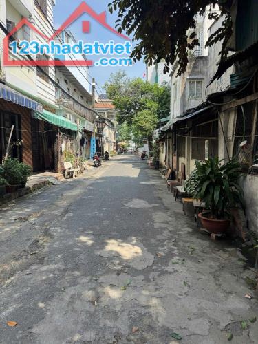 **Bán nhà trục Cách Mạng Tháng 8**  phường 7, Tân Bình; 5*12 - 10 tỷ - 3