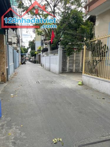 # Nhà Kiệt gần MT Hoàng Diệu, 67m2, 3 tầng, 8 Phòng cho thuê, 5.x tỷ - 1