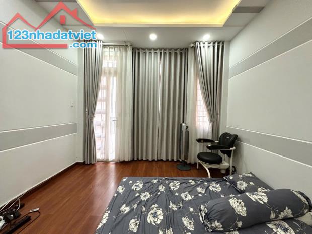 GIẢM 1,41 TỶ - PHAN ĐĂNG LƯU PHÚ NHUẬN - NHÀ ĐẸP 5 TẦNG - HẺM 7M Ô TÔ TRÁNH - 10.49 TỶ - 3