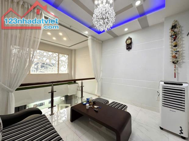 GIẢM 1,41 TỶ - PHAN ĐĂNG LƯU PHÚ NHUẬN - NHÀ ĐẸP 5 TẦNG - HẺM 7M Ô TÔ TRÁNH - 10.49 TỶ - 4