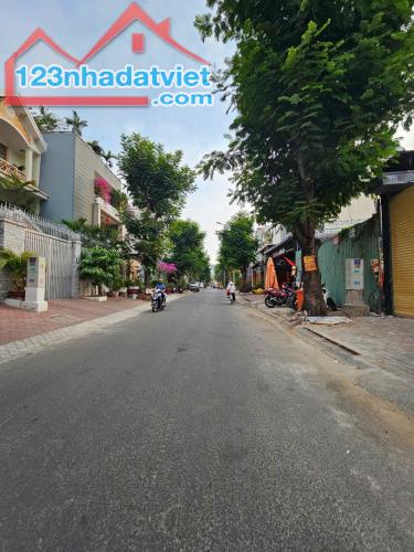 Q7 ,Phú Thuận,Nguyễn Văn Qúy, diện tích 65m2  ngang 5m x dài 13m 10,5 tỷ. Siêu hời - 1