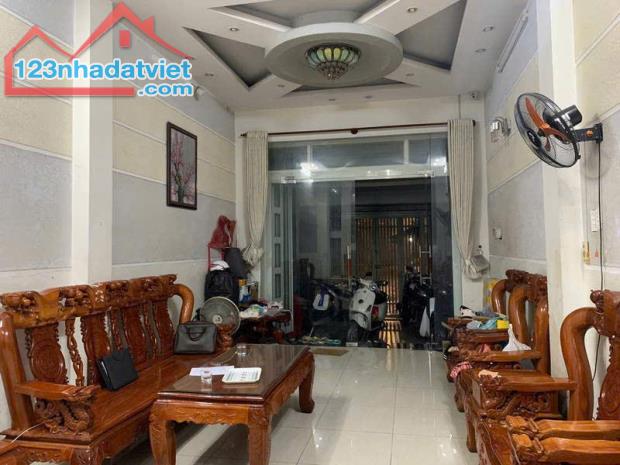 Bán Nhà Mặt Tiền Đặng Minh Trứ, Tân Bình, 83m2, 5 Tầng Mới, Nội Thất Đẹp, Chỉ 9 Tỷ TL.