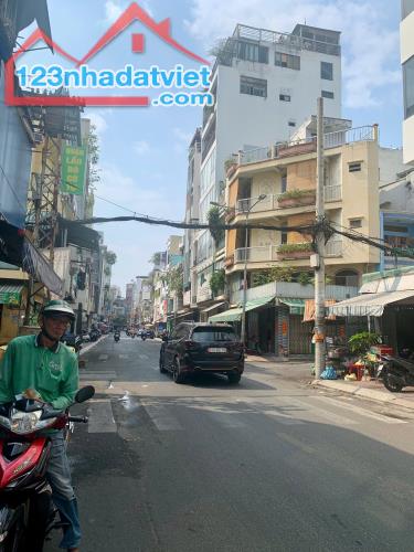 BÁN NHÀ 5 TẦNG, MẶT TIỀN ĐƯỜNG BÀN CỜ, P3,Q3. GIÁ:21 TỶ - 2