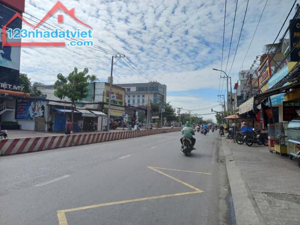 BÁN NHÀ ĐẸP GIÁ RẺ NHẤT KHU VỰC HUỲNH TẤN PHÁT QUẬN 7, 2 TẦNG, 82M2 CHỈ 5.299 TỶ - 2