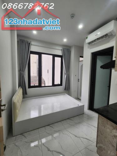 BÁN NHÀ PHÂN LÔ VIP NGUYỄN TUÂN - THANH XUÂN - 5 TẦNG THANG MÁY-70M2, 2X TỶ - 4