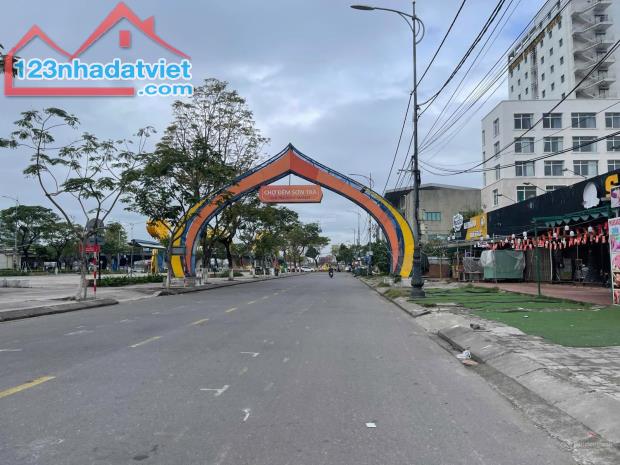 Bán đất tặng nhà mặt tiền 5.5m đường Nguyễn Văn Siêu - 3