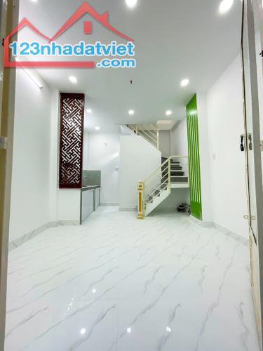 Bán nhà hẻm 205 Tân Hòa Đông Quận 6 - 22m2