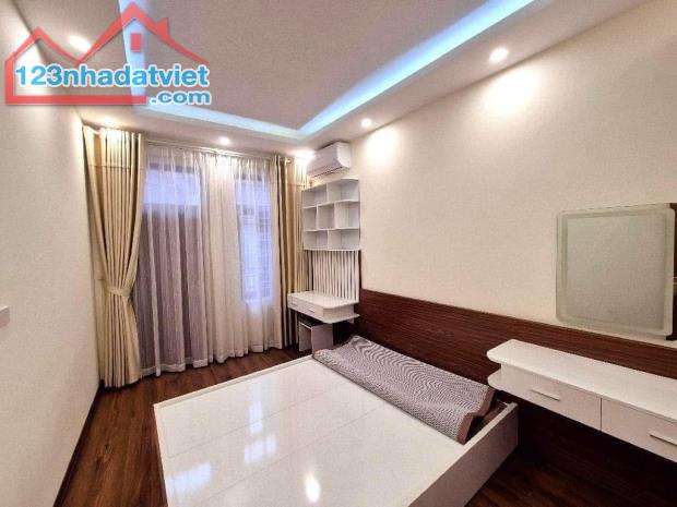 BÁN NHÀ YÊN HÒA - 51M², 5 TẦNG - NGÕ THÔNG, KINH DOANH ĐỈNH - 7 PHÒNG, THU NHẬP 300TR/NĂM - 3