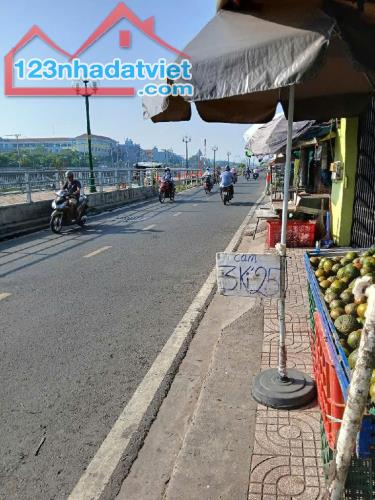 Cần bán nhanh nhà DT khủng MT Phú Định P.16 Q.8. Dòng tiền tốt. DT 147m2. Giá chỉ 6,85tỷ. - 1