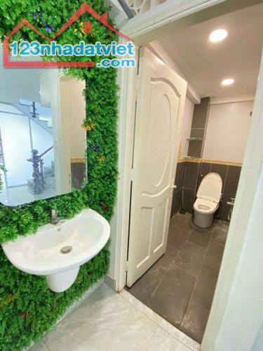 Bán gấp nhà phố mặt tiền Quận 8 - Phạm Thế Hiển - 52m2 giá nhỉnh 6tỷ - Ms. Dung - 2