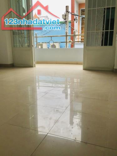 Bán nhà 40m2, Hẻm xe hơi 5m Đường Tô Hiệu, Quận Tân Phú - 4