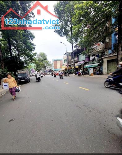 MẶT TIỀN 3 TẦNG. BỀ NGANG 7.7M.THÍCH HỢP KD MUA BÁN. DÒNG TIỀN ỔN ĐỊNH GIÁ TỐT