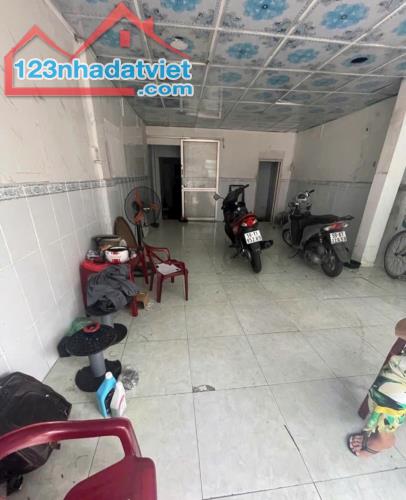 MẶT TIỀN KINH DOANH. 4 TẦNG. ĐƯỜNG GIA PHÚ. Q6.GIÁ TỐT