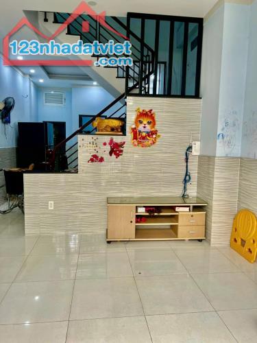 BÁN NHÀ 2 TẦNG MỚI – 72M² – ĐƯỜNG XE TẢI – KHU DÂN CƯ VIP LINH XUÂN - 2