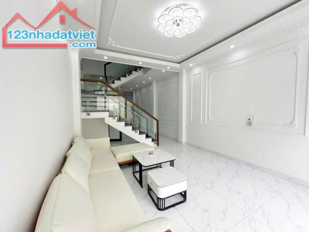 Bán nhà 4 tầng mặt đường Trực cát, Lê Chân, Hải Phòng. 47m2- 4,39 tỷ