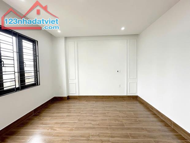 Bán nhà 4 tầng mặt đường Trực cát, Lê Chân, Hải Phòng. 47m2- 4,39 tỷ - 2