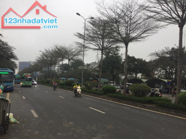Tôi cần bán đất phân lô khu đấu giá phường xuân đỉnh gấp.