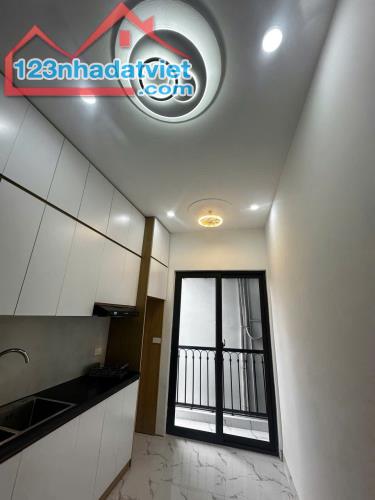 Cần bán gấp nhà 4 tầng giá rẻ nhất thị trường tại Minh Khai - Hai Bà Trưng
