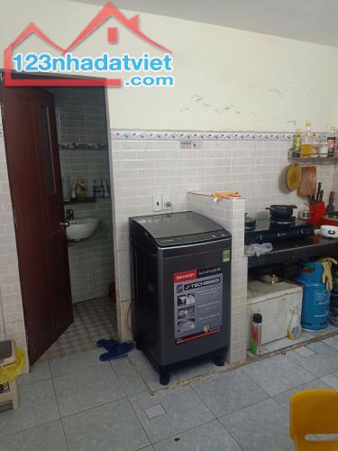 BÁN NHÀ 2 TẦNG ĐƯỜNG NGUYỄN PHAN VINH - 1