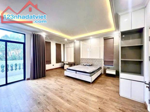 Cho thuê nhà 7 p.ngủ khép kín có thang máy phố Văn Cao. - 4